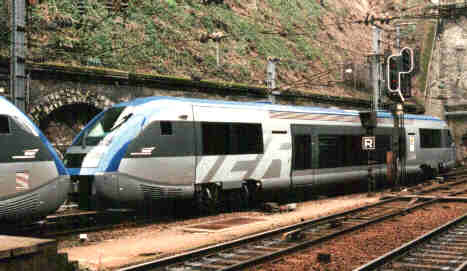 73500 Rouen R-D